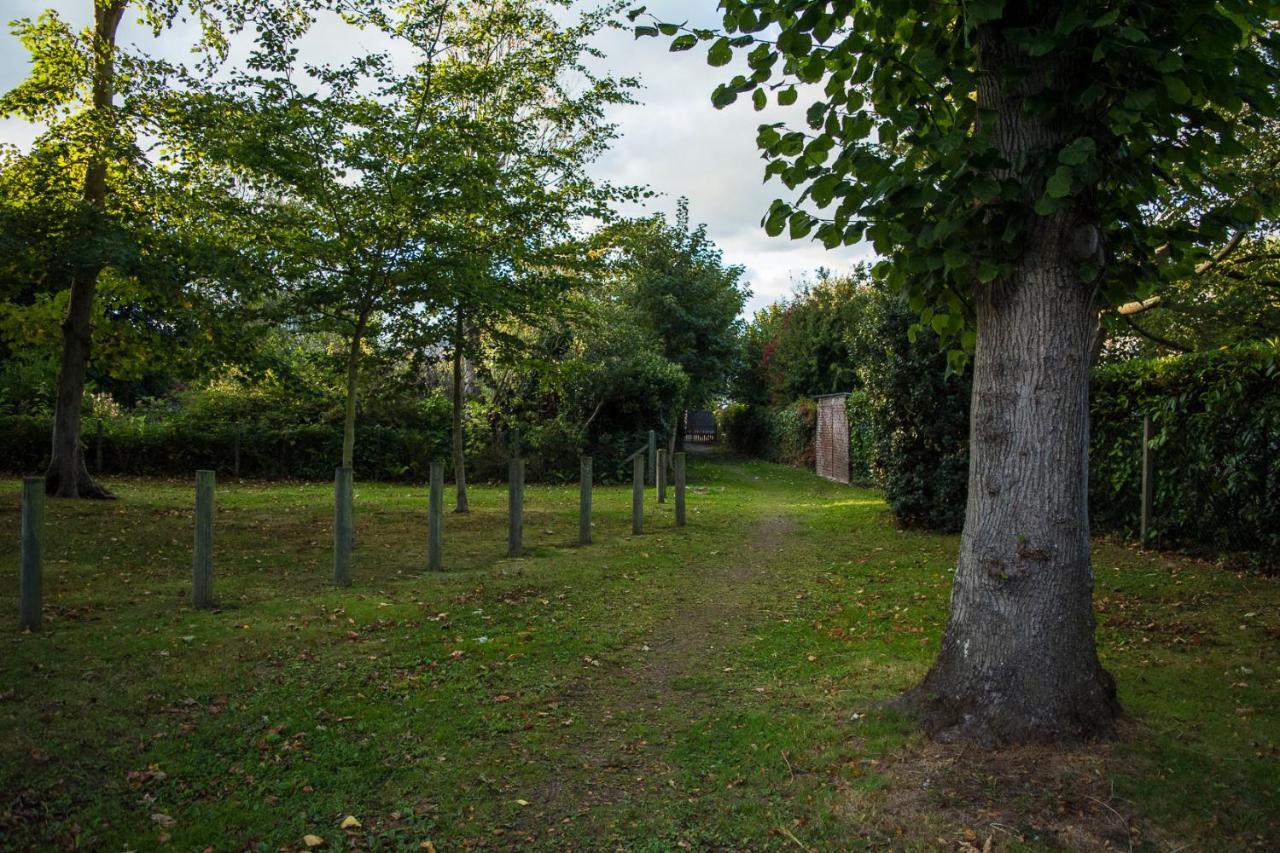 Les charmes Du Bosquet Parc d'Amour et Nature Parking Privé Sécurisé Étretat Exterior foto